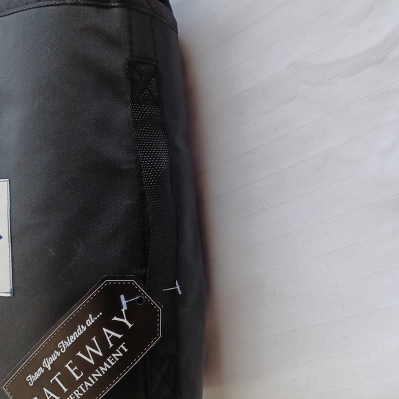 Fleece Plaid Picnic Blanket NEW - Picture 4 of 4